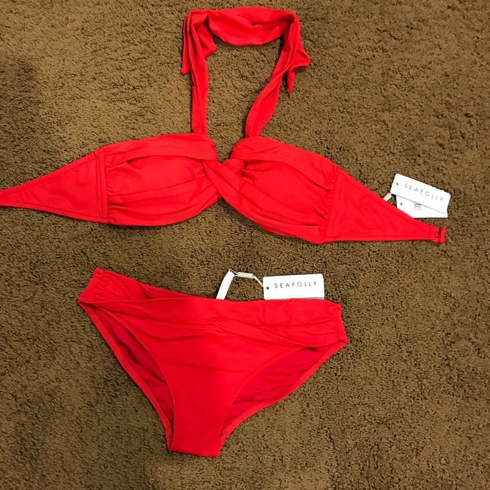 Seafolly bikini! Top size 10, bottom size 14!